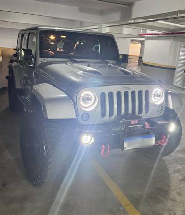 JEEP WRANGLER 3.6 UNLIMITED SPORT 4X4 V6 GASOLINA 4P AUTOMÁTICO